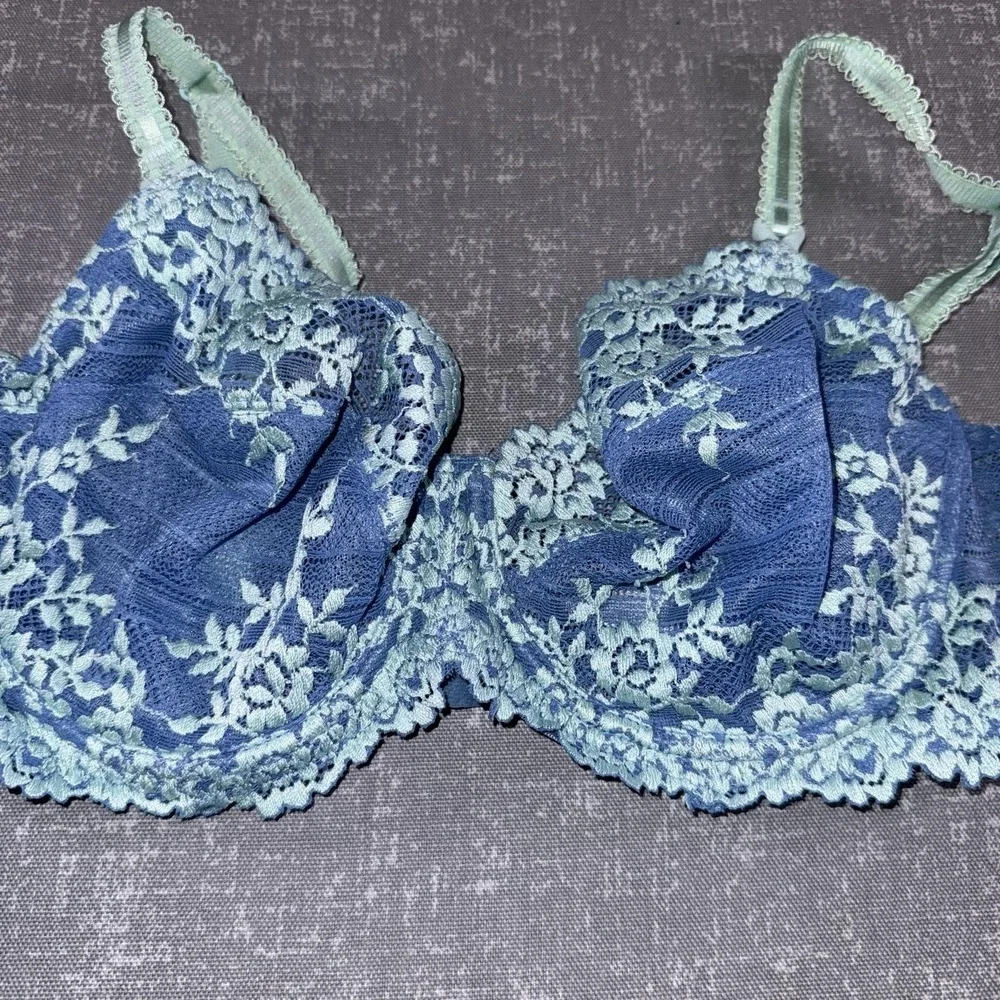 Wacoal Bra Womens 34D Blue Lace Balconette Underwire Unlined Sheer Floral 65191